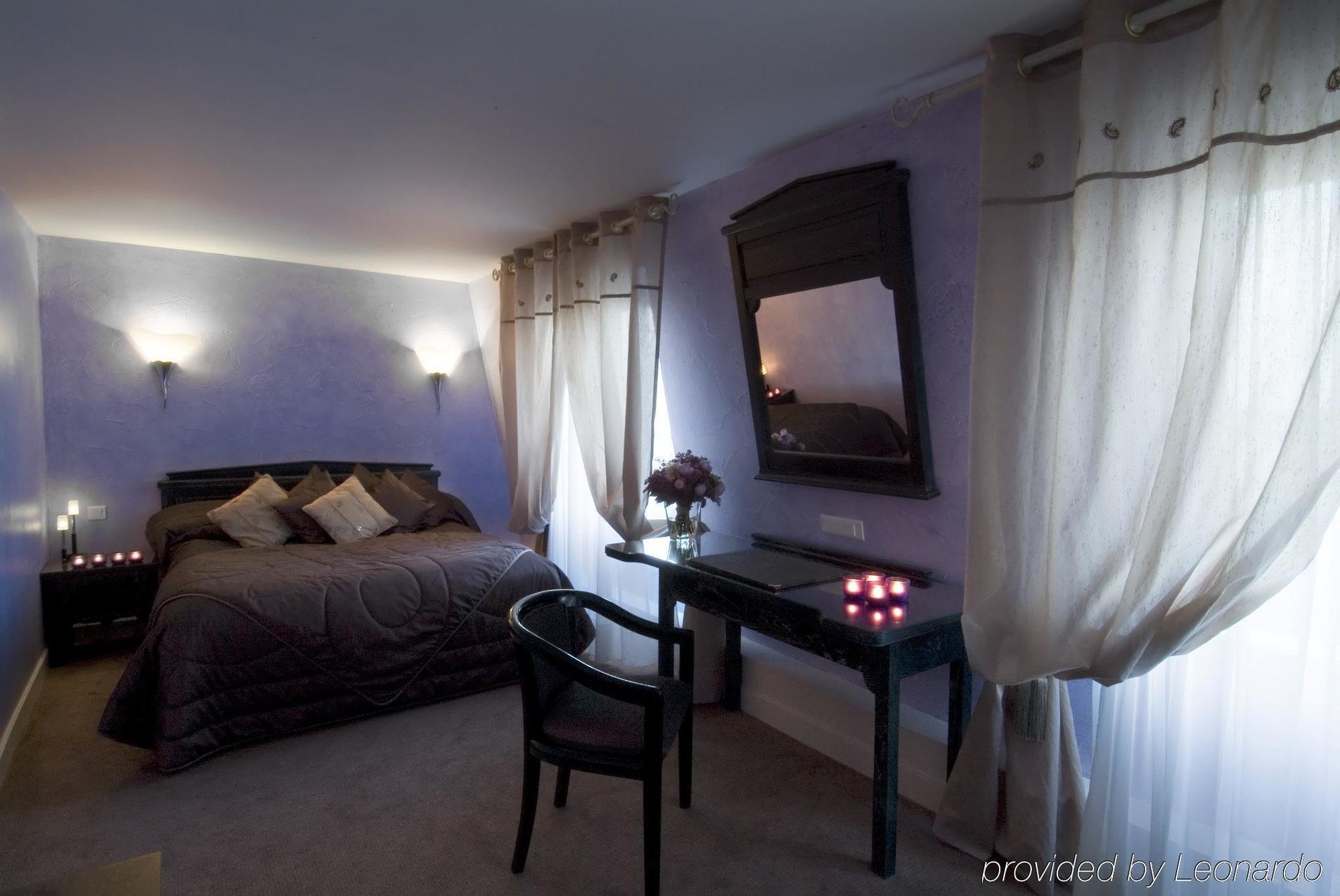 Hotel Restaurant Napoleon Φονταινεμπλώ Δωμάτιο φωτογραφία